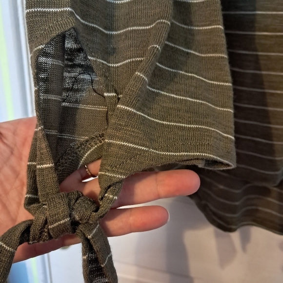 Jones New York top - Picture 6 of 8